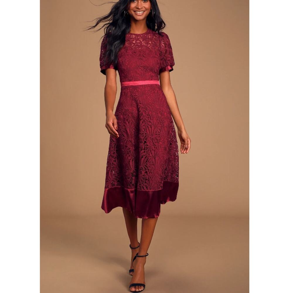 New ~LULU'S LULUS ~  Endless Perfection Burgundy Crochet Lace Midi Skater  S